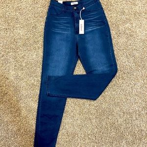 Aphrodite Jeans